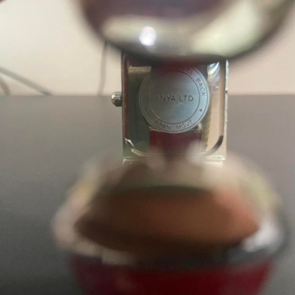 WATCH - Picture 3 of 3